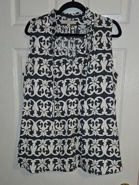 LOFT Black & White Sleeveless Tie-Front Camisole